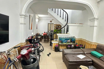 Bán nhà Khương Đình – Thanh Xuân 40m² × 4 tầng, ngõ nông gần phố, thiết kế 5 phòng – Giá 10,5 tỷ
