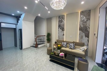 BÁN NHÀ THANH AM LONG BIÊN,OTO ĐỖ CỔNG,MỚI TINH, GẦN CHỢ ,TRƯỜNG 62M