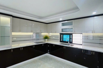 BÁN NHÀ NGUYỄN VĂN CỪ LONG BIÊN, OTO ĐỖ CỔNG, NGÕ THÔNG,MỚI TINH, 52M NHỈNH 9 TỶ