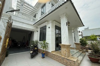 NP1105 Bán Nhà phố, thiết kế sang trọng Biệt Thự, khu dân cư an ninh, xóm ở đông đúc