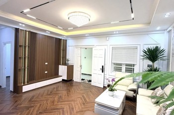 💥GIẬT MÌNH💥Căn CC tuyệt đẹp 130 Đốc Ngữ, 91m 3PN, Nội thất mới toanh, 9.6 tỷ Ba Đình