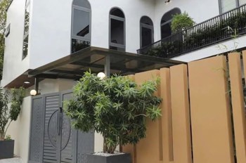 Bán Villa Khu Nam Việt Á. Vị Trí Đẳng Cấp Bên Bờ Sông Hàn. LH 0905233234