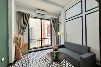 Cho Thuê Ccmn đẹp 100% thoáng sáng ngõ 82 Kim Mã, Ba Đình