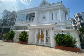 🏛️ BÁN NHÀ PHONG CÁCH HY LẠP – LA MÃ – LÔ GÓC 2 MẶT HẺM – TT NHÀ BÈ