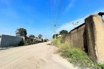 D431 Bán đất rộng gần 5000m2 QD SKC, đất vuông vức, đã xây tường bao quanh đất