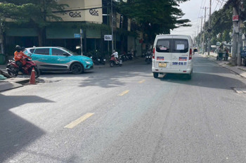 SIÊU PHẨM MẶT TIỀN NGUYỄN THỊ BÚP, Q12 LÔ ĐẤT ĐẸP – XÂY ĐƯỢC 1 TRỆT 5 LẦU – KD ĐỈNH