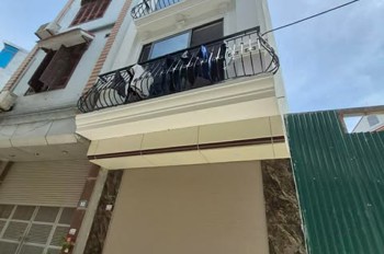 Nhà mặt phố ô tô tránh, mới xây xong, kinh doanh sầm uất, tiềm năng tăng giá tốt