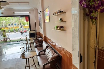 BÁN KHÁCH SẠN MẶT TIỀN Phố Cổ Hội An – ĐẦU TƯ SINH LỜI NGAY !