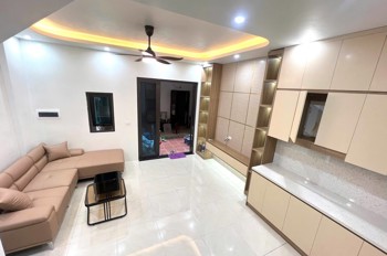 Bán Nhà Trường Chinh-32m*5 tầng*5mMT-Ôto đỗ cửa-Gần Ngã Tư Sở, BV Đại học Y- Giá 9,18 tỷ còn thương