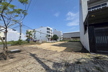 Bán Đất Đường Nguyễn Cơ Thạch - Khu Phố Sơn Thuỷ. LH 0905233234