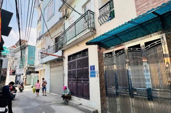 SIÊU PHẨM PHẠM VĂN ĐỒNG – BÁN ĐẤT TẶNG NHÀ, Ô TÔ ĐỖ CỬA– NGÕ THÔNG KINH DOANH – 33M2, 7.7 TỶ