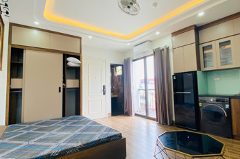 Cho Thuê Ccmn thoáng sáng ban công 169 Cự Lộc, Thanh Xuân ngã tư sở