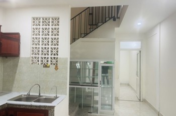 ► Kề MT Nguyễn Phước Nguyên, 73.5m2, 2 tầng kiên cố, 3PN, Sân Rộng, 3.x tỷ