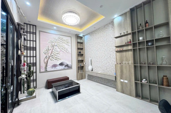 BÁN NHÀ NGUYỄN VĂN CỪ LONG BIÊN,OTO ĐỖ CỬA,THOÁNG SÁNG,DÂN XÂY,52M NHỈNH 11 TỶ