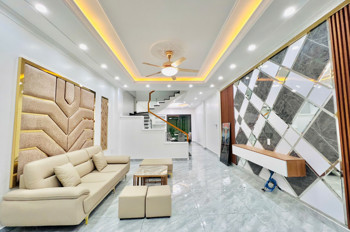 Bán Nhà Đẹp 4 Tầng Tại Văn Cao, Hải Phòng – Sân Cổng Rộng – Nhà Độc Lập – Giá Tốt Cho Đầu Tư