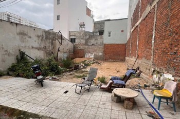 BÁN LÔ ĐẤT sát đường Lê Hồng phong hẻm ba gác nhưng cách đường chỉ 30m