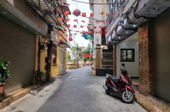 NHÀ MỚI ĐÓN TẾT - ÔTÔ TRÁNH DỪNG ĐỖ NGÀY ĐÊM - THANG MÁY- KINH DOANH _30M2 – 6 TẦNG