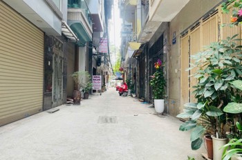 BÁN NHÀ PHẬN LÔ KINH DOANH- Ô TÔ ĐỖ CỬA Chùa Láng - Đống Đa 47/50m2 X 5Tầng 18.9 tỷ