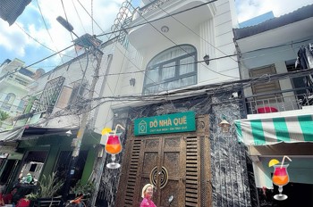 BÁN NHÀ MẶT TIỀN ĐƯỜNG SỐ ĐƯỜNG VĨNH HỘI QUẬN 4 - XE HƠI ĐẬU CỬA NGÀY ĐÉM