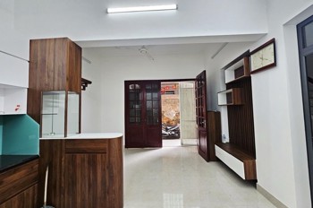 bán nhà thụy khuê 50m x4 tầng 11,8 tỷ lô góc,cách ô tô 30m,60m ra phố,ngõ thông  ba gác