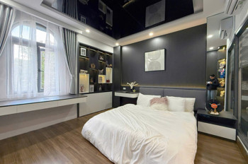 BÁN NHÀ PHÚC ĐỒNG LONG BIÊN,VỈA HÈ,MỚI TINH,THANG MÁY,KINH DOANH 44M