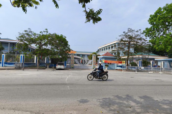 🚘🚘🚘🚘MẢNH ĐẤT NẰM GIỮA KHU ĐÔ THỊ ĐẠI ÁNG. Ô TÔ ĐỖ CỬA NGAY GẦN HỒ🚘🚘🚘