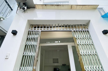 D1721 ⚡️ Giảm 600tr! sát UBND Phường Gò Vấp, SHR, 3 tầng, 5x13m, 6.x tỷ