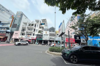 BÁN NHÀ 4 TẦNG - MẶT TIỀN KINH DOANH Đ.HAI BÀ TRƯNG, Q.3 - VỊ TRÍ ĐẮC ĐỊA KINH DOANH ĐỈNH