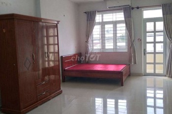 Cho thuê phòng trọ diện tích lớn, giá bình dân tại Phạm Văn Bạch – Tân Bình