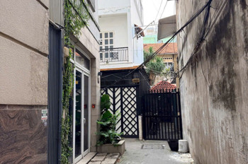 18/8B nhieu tứ phường 7 phú nhuận 3 lầu 4.8 tỉ