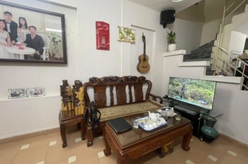 Bán Nhà Ngõ 168 Kim Giang-39m*4tầng-Cạnh Khu Đô thị-Gần Đại học Thăng Long. 8,9 tỷ