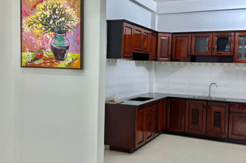 Bán Nhà 2 tầng + lửng mặt tiền đường Trương Định - Tp Nha Trang Diện tích 52m2 Giá bán 9,9 tỷ bớt