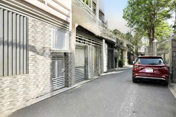 Nhà bán Phạm Văn Hai, Phường 3, Quận Tân Bình – hẻm xe hơi trước nhà 6m - Chỉ 7.52 tỷ 



