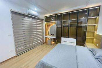 BÁN NHÀ NGOC THUỴ LONG BIÊN,OTO,NHÀ ĐẸP,NGÕ NÔNG RỘNG,GẦN CHỢ,TRƯỜNG,37M