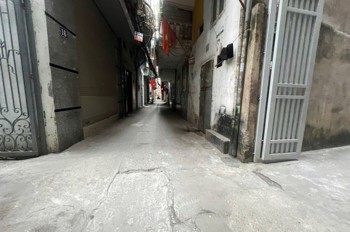 Bán Nhà Ngõ Gốc Đề 36m2. 5 tầng. mặt tiền 4m. giá đẹp 8.6 Tỷ Hai Bà Trưng Hà Nội