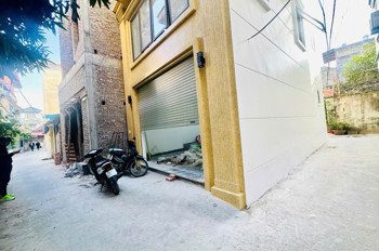 BÁN NHÀ MỚI FULL NỘI THẤT Ô TÔ ĐỖ CỬA- VÀO NHÀ Bát Khối 55m2 X 6 Tầng 13.2 tỷ Long Biên