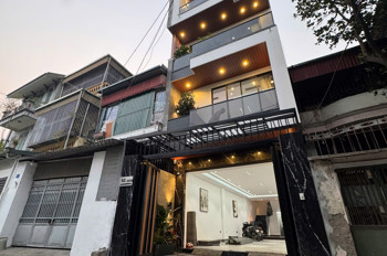 SIÊU PHẨM MẶT PHỐ 7 TẦNG Nguyễn Văn Linh  Nguyễn Văn Linh 86/90m2 X 26.9 tỷ Long Biên