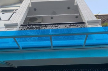 Ô TÔ LÙI CỬA - THOÁNG TRƯỚC SAU - CÁCH PHỐ 10M - 6 TẦNG THANG MÁY - 8 PHÒNG VÍP - 500 TRIỆU/1Năm