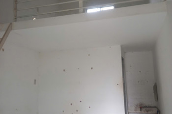 Cho thuê phòng trọ giá 1.2tr/tháng, điện nước đầy đủ, ô tô đậu trước của phòng. vị trí Phong Ấp