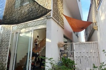 Bán nhà đường Số 10, Linh Chiểu, Thủ Đức, TP HCM. DT 128m2, 2 tầng, 4 phòng ngủ. Giá 9,9 tỷ