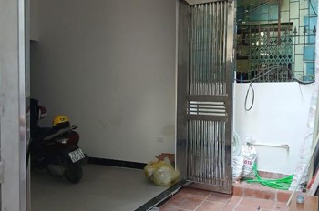 Bán Nhà  Đường Láng 58m2. 5 tầng. mặt tiền 4m. giá 12.6 tỷ Đống Đa Hà Nội