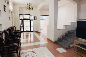 Biệt thự tìm chủ - P13 Quận 10 – đường Cách Mạng Tháng 8








