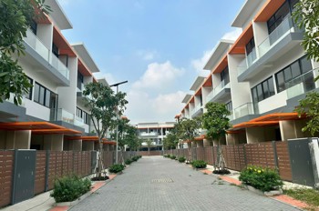 NHÀ PHỐ NHỈNH 4 TỶ - 20 ĐẾN PHÚT PHÚ MỸ HƯNG - 1 TRỆT 2 LẦU