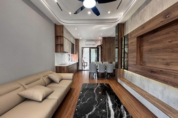 Bất động sản Ngọc Thụy, Long Biên: Nhà 7 tầng có thang máy