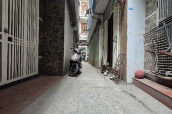 🏠 Ngã tư Trương Định  31m²  5 tầng
🚶 Ngõ nông, rộng thoáng  Gần phố_8,2 Tỷ