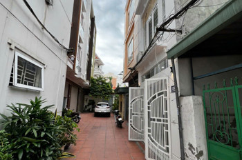 Bán nhà 3,5 tầng ô tô đỗ cửa Phụng Pháp Văn Cao Ngô Quyền