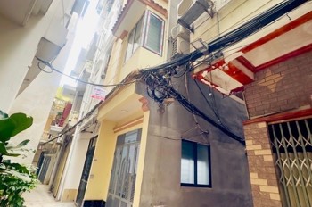 hoàng hoa thám DT 25m 6,9 tỷ lô góc 3 thoáng,dân xây,ngõ thông,ba gác tránh