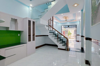 Bán nhà ĐẸP 2 Tầng P.Biên Hòa,Đường xe hơi,SHR,gần Đông Bình Dương
