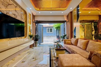 Bán nhà đẹp đường  Huỳnh Văn Nghệ, Tân Bình, TP HCM. DT 50m2, 4 tầng. Giá 7,9 tỷ, sổ hồng đầy đủ