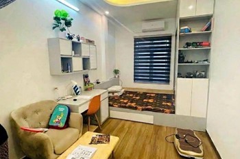 bán nhà đội cấn 35m x5 tầng 9,250 tỷ 2 thoáng 50m ra phố full nội thất